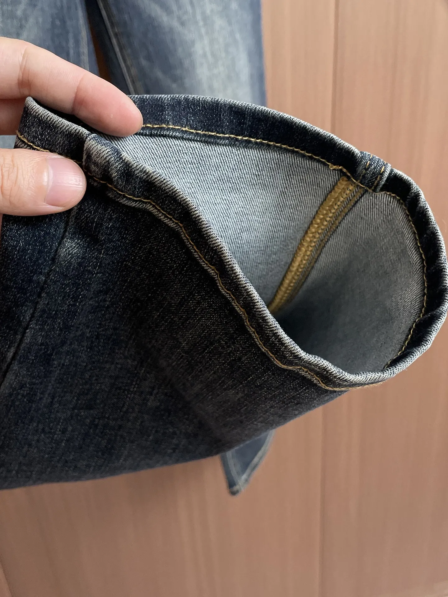 P260 Paul 25ss autumn and winter new jeans, high elastic fabric, imported custom high-end washed cloth 🌹🌹High breathability and comfort, impeccable details, brand element design concept, reflecting high quality. It feels delicate and soft! It presents a casual cut and the upper body shape is great! Yardage: 28-38 (no 35.37)